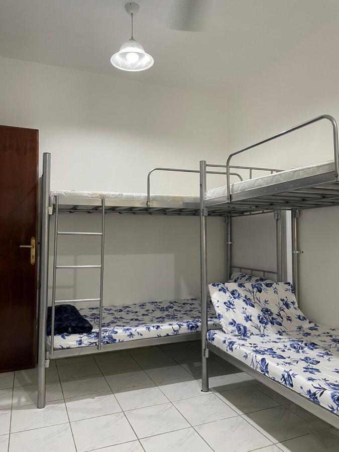 Boys Oasis: Modern Metro-Adjacent Hostel Dubai Exterior photo